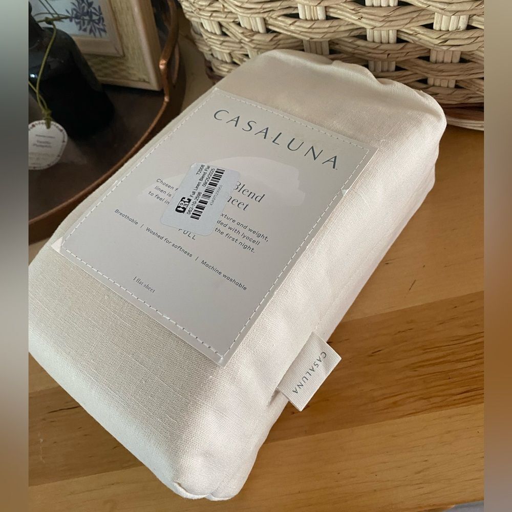Casaluna Linen Blend Flat Sheet in Cream